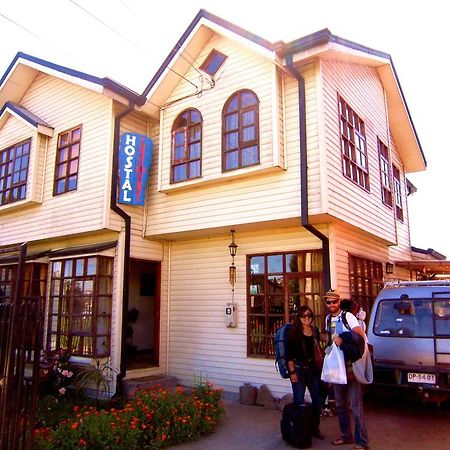Hostal Torre De Babel Castro Ngoại thất bức ảnh