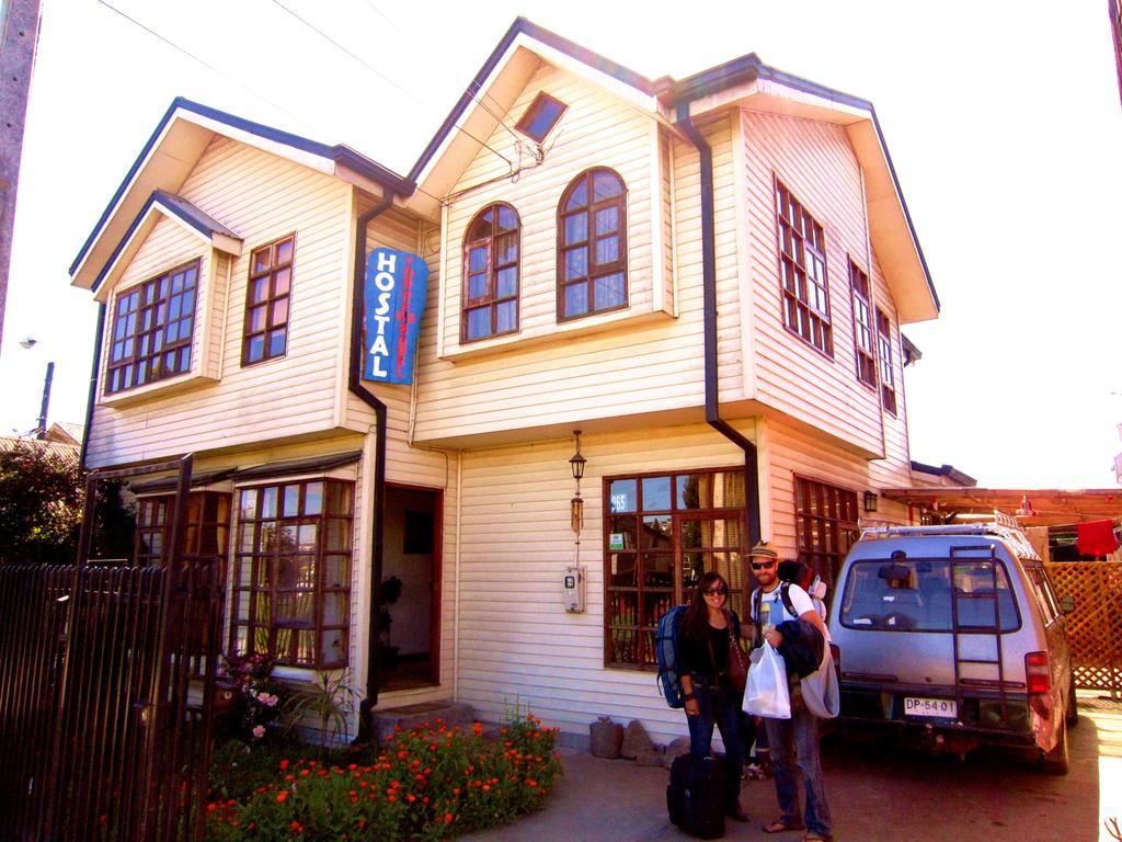 Hostal Torre De Babel Castro Ngoại thất bức ảnh