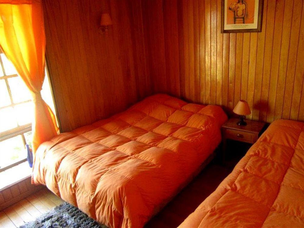 Hostal Torre De Babel Castro Ngoại thất bức ảnh